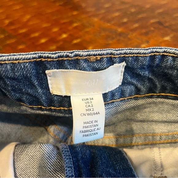 H&M Dark Blue Jean Shorts - Picture 4 of 4